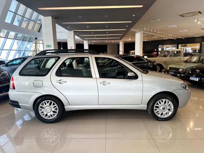 //www.autoline.com.br/carro/fiat/palio-weekend-18-hlx-8v-flex-4p-manual/2006/brasilia-df/24378154