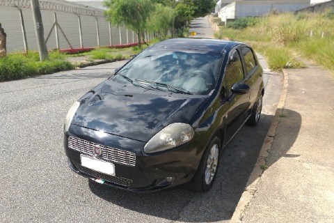 //www.autoline.com.br/carro/fiat/punto-14-attractive-italia-8v-85cv-4p-flex-manual/2012/contagem-mg/24640686