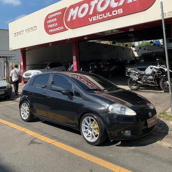 //www.autoline.com.br/carro/fiat/punto-14-attractive-italia-8v-85cv-4p-flex-manual/2012/volta-redonda-rj/24894757