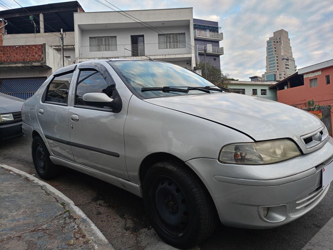 //www.autoline.com.br/carro/fiat/siena-10-fire-8v-flex-4p-manual/2006/barueri-sp/24045791