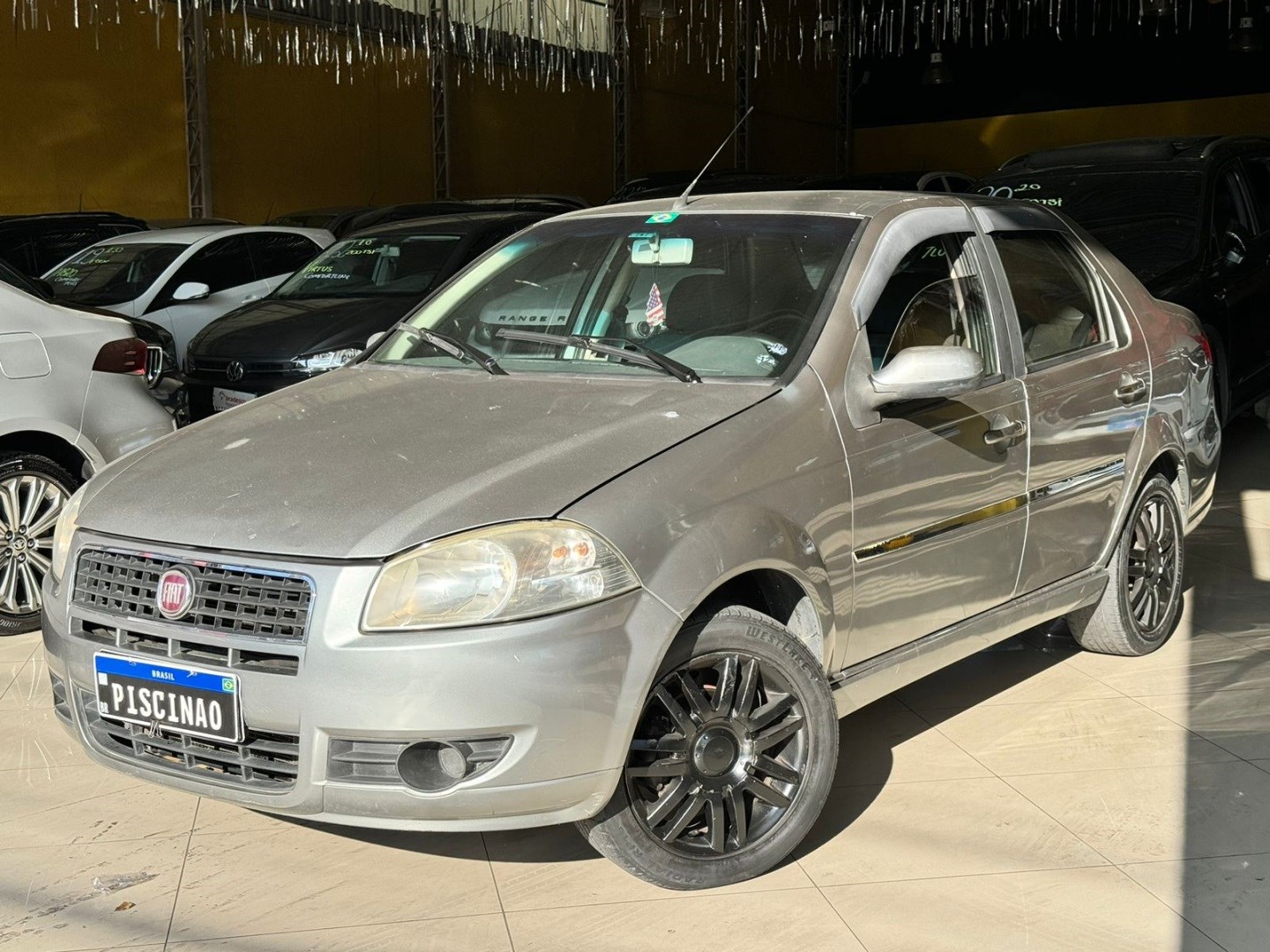 //www.autoline.com.br/carro/fiat/siena-10-el-celebration-8v-flex-4p-manual/2010/embu-das-artes-sp/24756924
