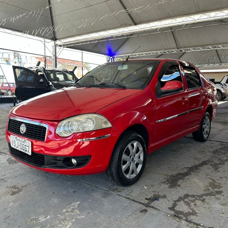 //www.autoline.com.br/carro/fiat/siena-14-tetrafuel-8v-flex-4p-manual/2012/porto-alegre-rs/24882037