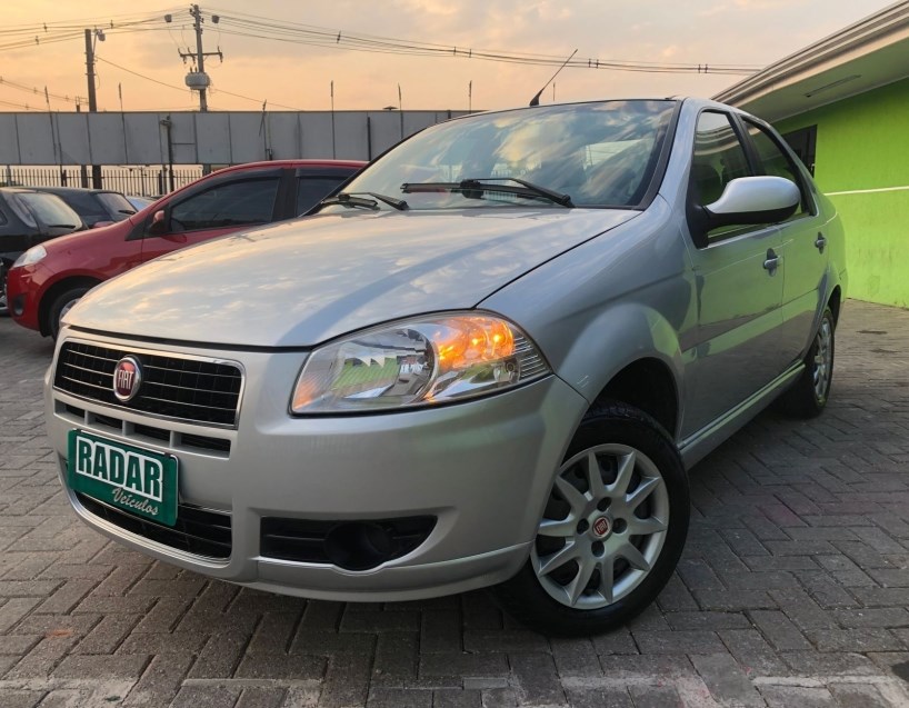 //www.autoline.com.br/carro/fiat/siena-14-el-8v-flex-4p-manual/2012/curitiba-pr/24988102