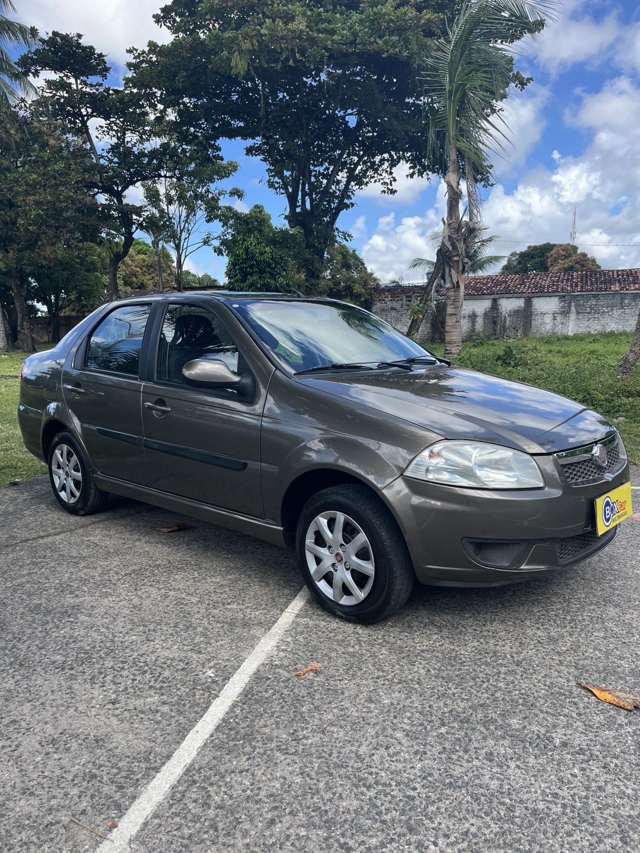 //www.autoline.com.br/carro/fiat/siena-10-el-celebration-8v-flex-4p-manual/2014/recife-pe/24990100