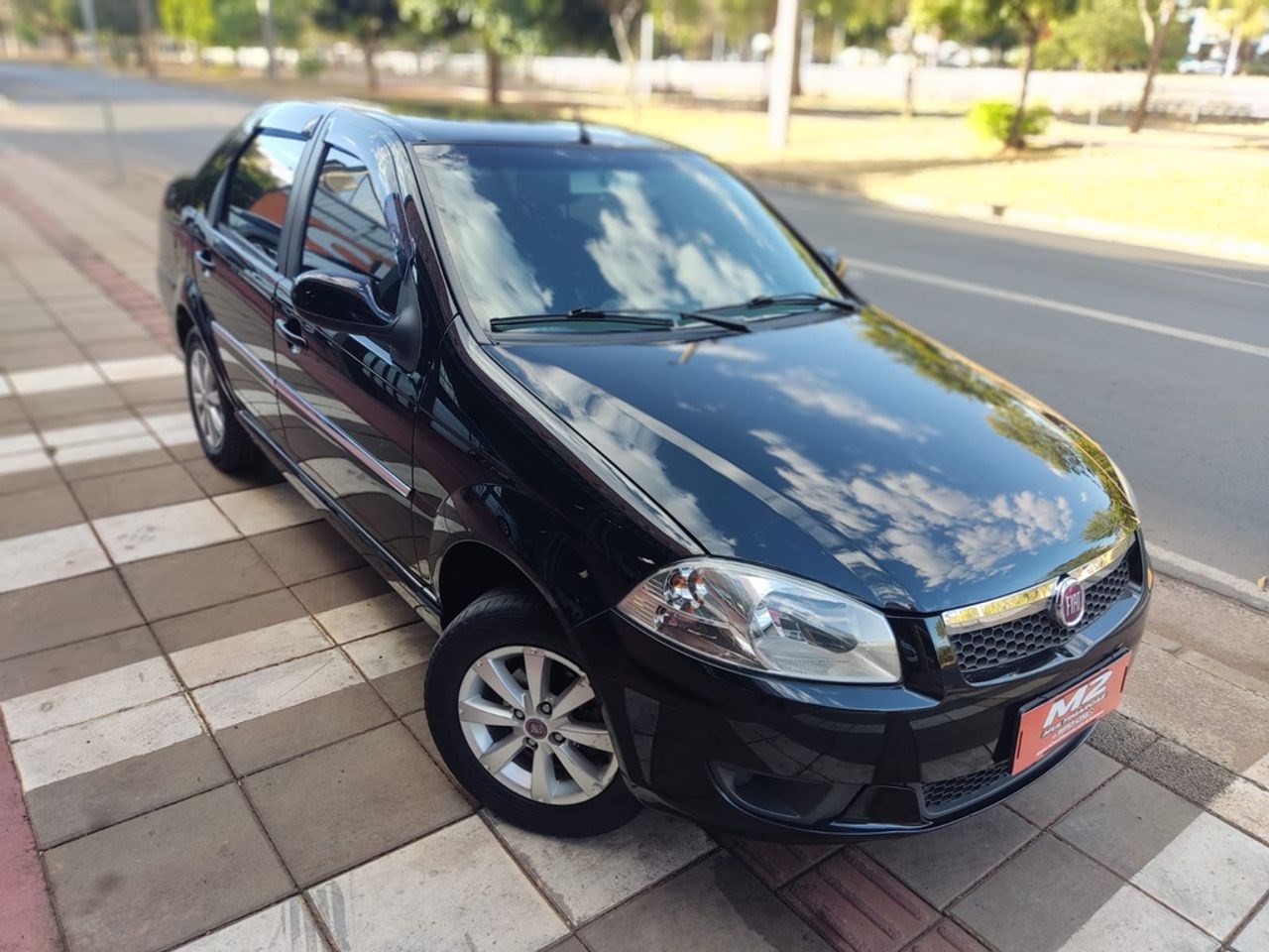 //www.autoline.com.br/carro/fiat/siena-10-fire-el-8v-flex-4p-manual/2014/sao-jose-do-rio-preto-sp/25012228