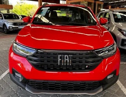 //www.autoline.com.br/carro/fiat/strada-13-cd-volcano-flex-4p-manual/2024/brasilia-df/23843310
