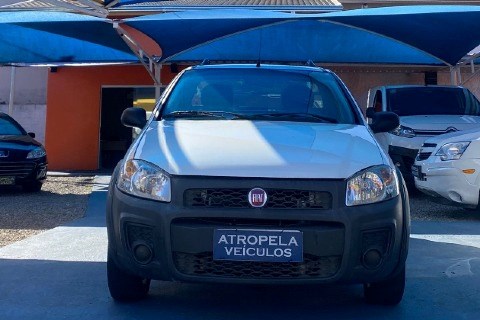 //www.autoline.com.br/carro/fiat/strada-14-fire-working-cs-8v-flex-2p-manual/2015/itatiba-sp/23943895