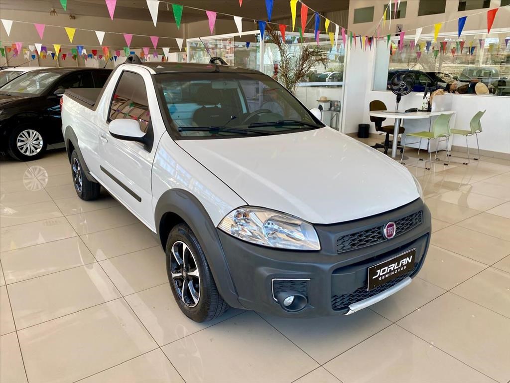 //www.autoline.com.br/carro/fiat/strada-14-cs-freedom-8v-flex-2p-manual/2020/brasilia-df/24613653