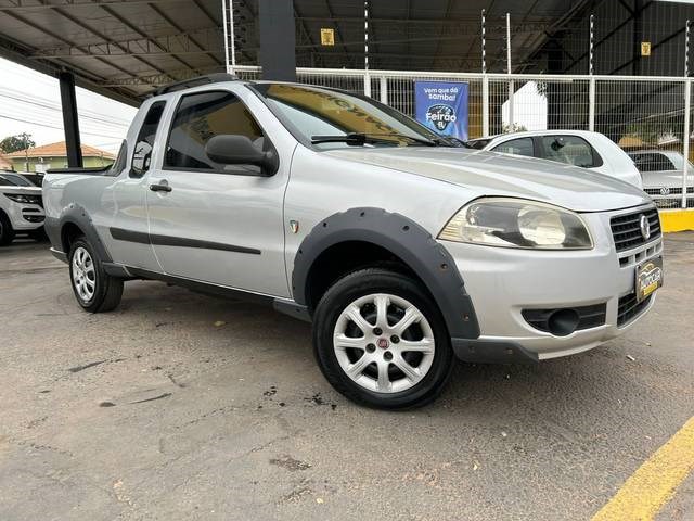 //www.autoline.com.br/carro/fiat/strada-14-fire-cd-working-8v-flex-2p-manual/2013/cuiaba-mt/24628445