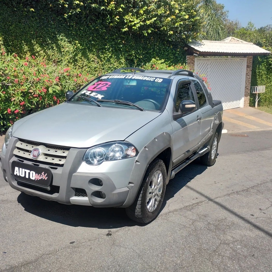 //www.autoline.com.br/carro/fiat/strada-18-cd-adventure-16v-flex-2p-dualogic/2012/itapecerica-da-serra-sp/24741086