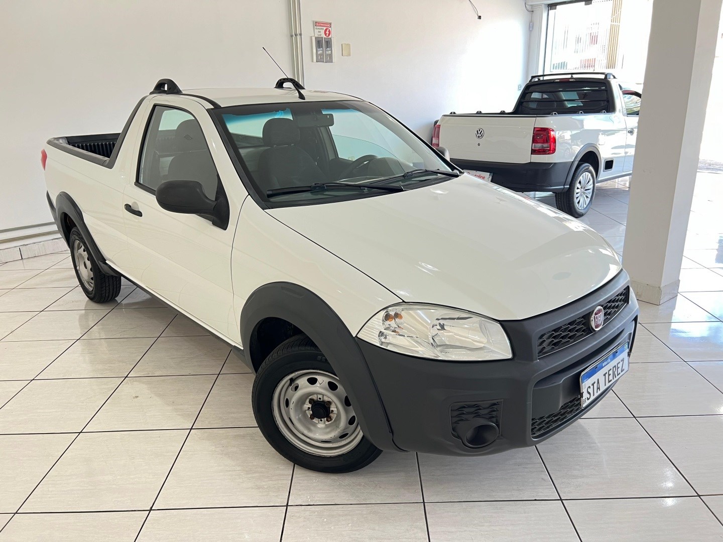 //www.autoline.com.br/carro/fiat/strada-14-cs-hard-working-8v-flex-2p-manual/2019/taubate-sp/24819235