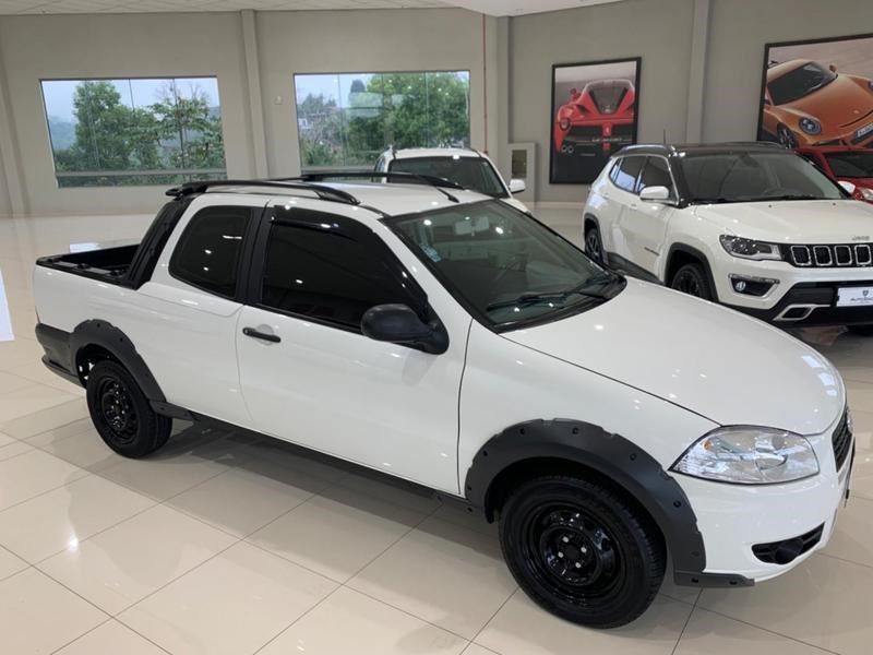 //www.autoline.com.br/carro/fiat/strada-14-cd-working-8v-flex-2p-manual/2012/orleans-sc/24986160