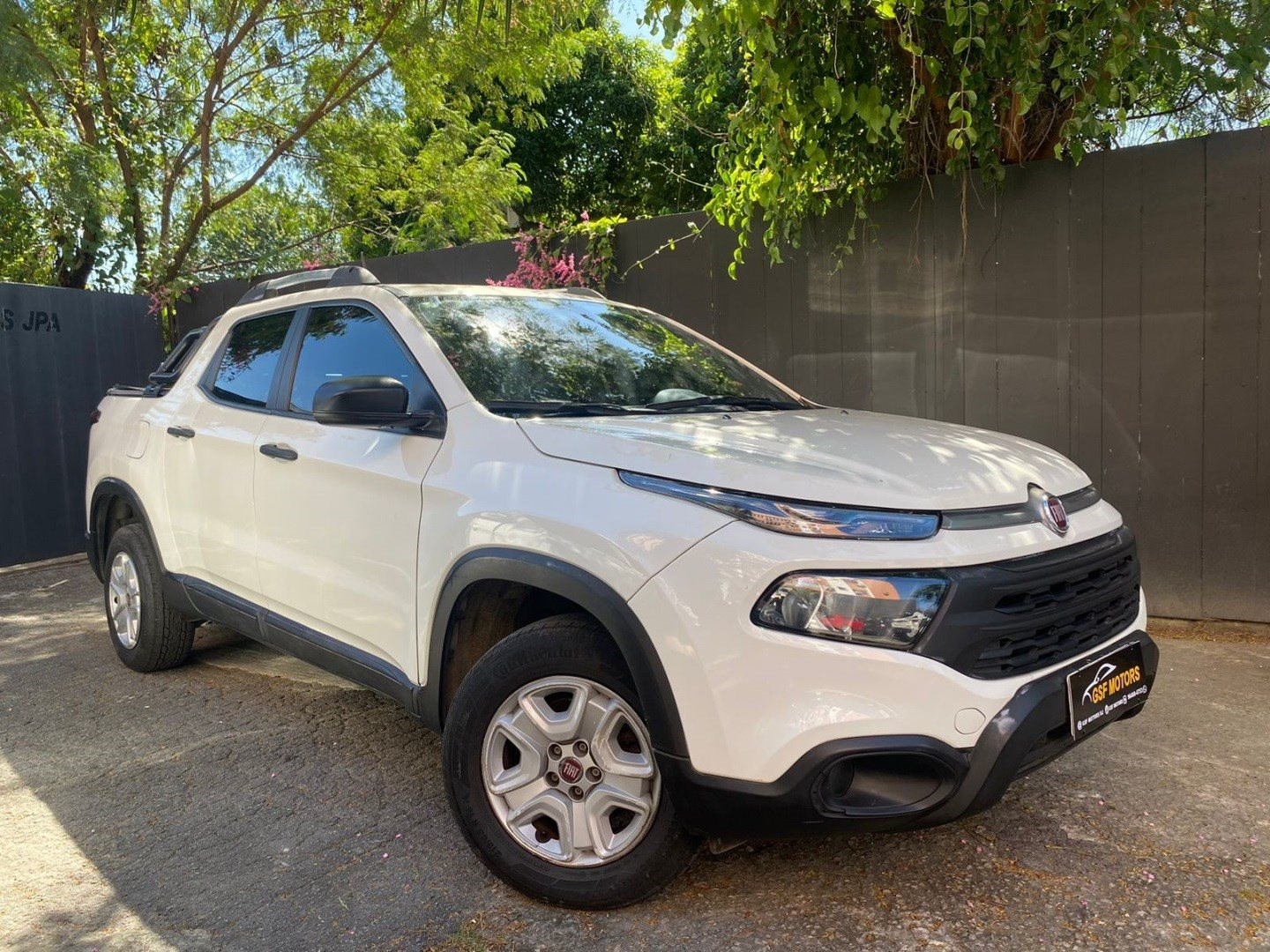 //www.autoline.com.br/carro/fiat/toro-18-endurance-16v-flex-4p-manual/2021/rio-de-janeiro-rj/23542677