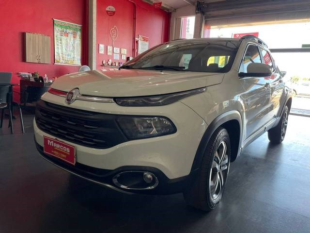 //www.autoline.com.br/carro/fiat/toro-20-freedom-16v-diesel-4p-4x4-turbo-automatico/2019/quirinopolis-go/23599257