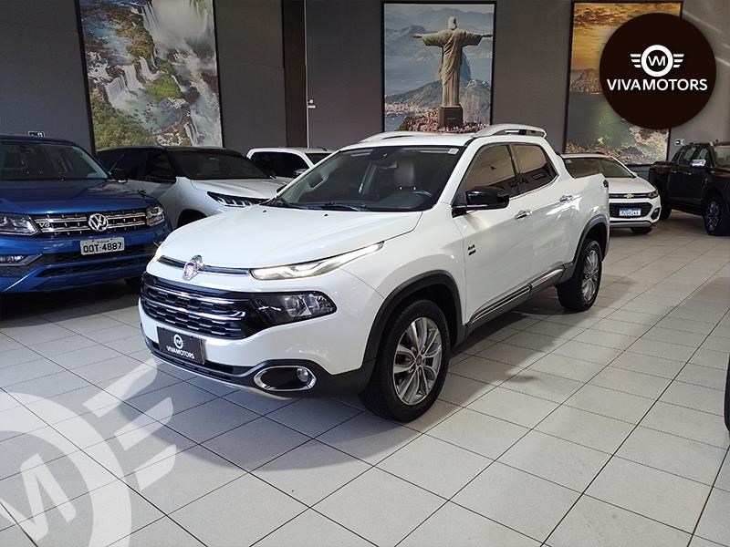 //www.autoline.com.br/carro/fiat/toro-20-volcano-16v-diesel-4p-4x4-turbo-automatico/2019/araguari-mg/24453721