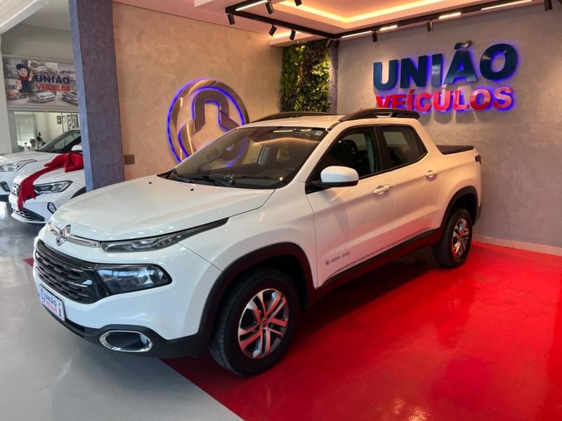 //www.autoline.com.br/carro/fiat/toro-18-freedom-opening-edt-plus-16v-flex-4p-autom/2017/campo-verde-mt/24520671