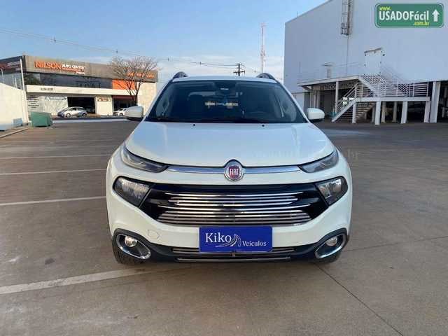 //www.autoline.com.br/carro/fiat/toro-18-freedom-16v-flex-4p-automatico/2017/tangara-da-serra-mt/24563146