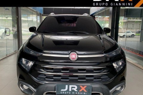 //www.autoline.com.br/carro/fiat/toro-20-volcano-16v-diesel-4p-4x4-turbo-automatico/2020/rio-de-janeiro-rj/24783943