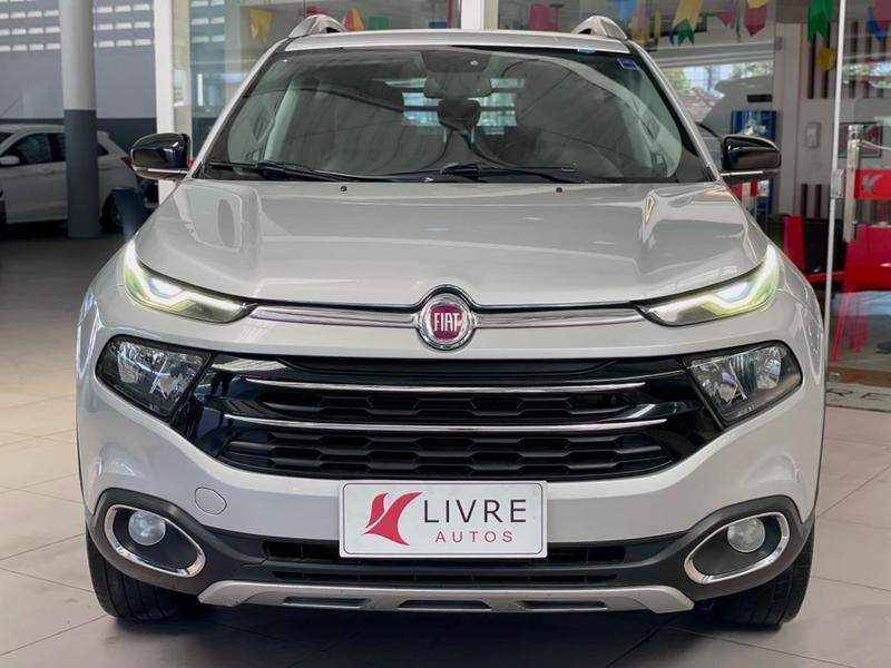 //www.autoline.com.br/carro/fiat/toro-20-volcano-16v-diesel-4p-4x4-turbo-automatico/2019/recife-pe/24790494