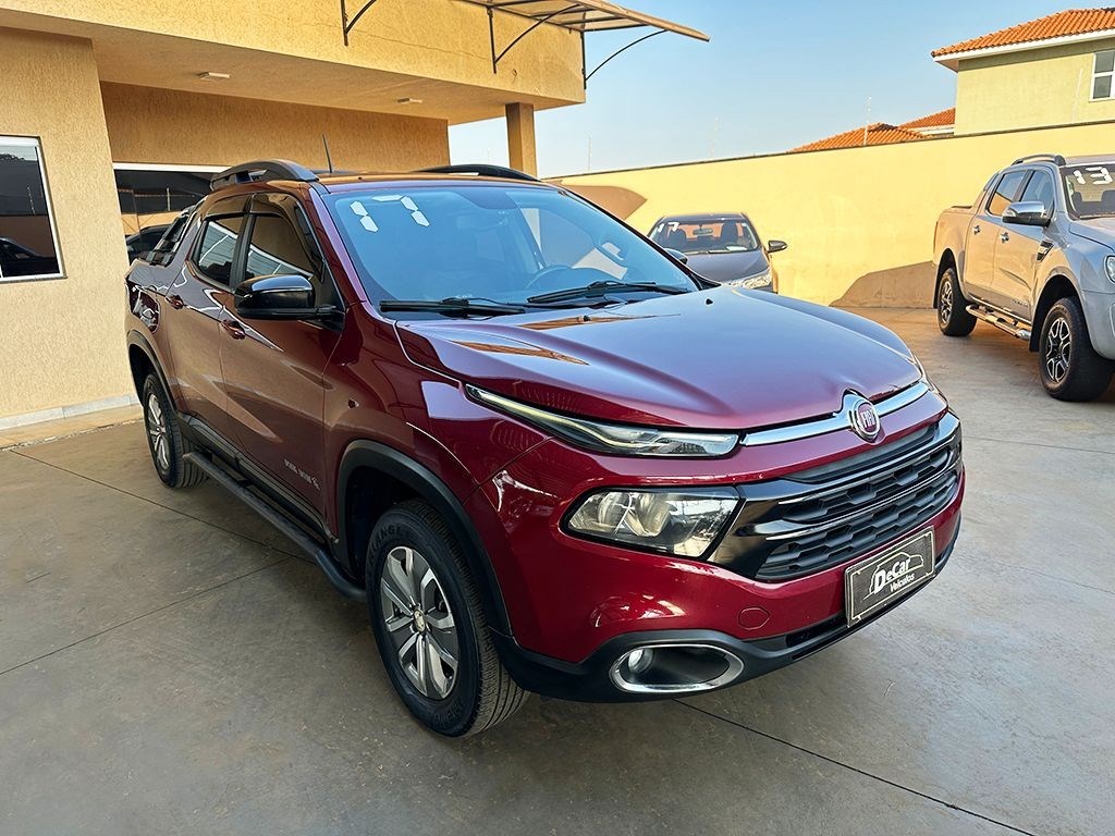 //www.autoline.com.br/carro/fiat/toro-18-freedom-16v-flex-4p-automatico/2017/ribeirao-preto-sp/24909248