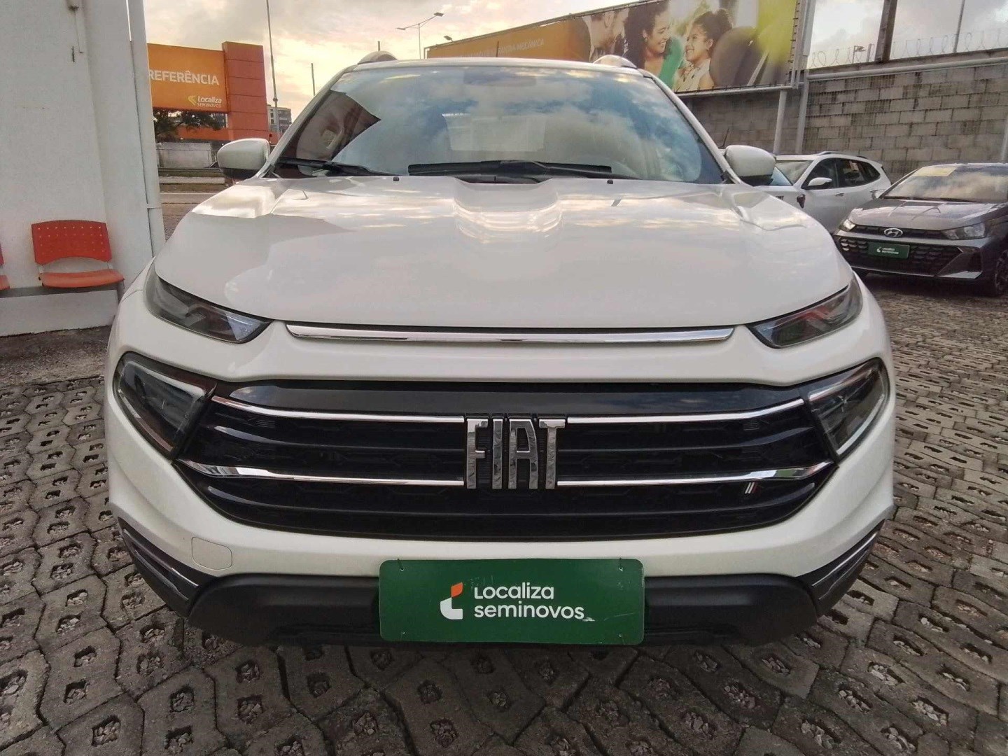 //www.autoline.com.br/carro/fiat/toro-13-t270-freedom-16v-flex-4p-turbo-automatico/2023/sao-paulo-sp/24951920