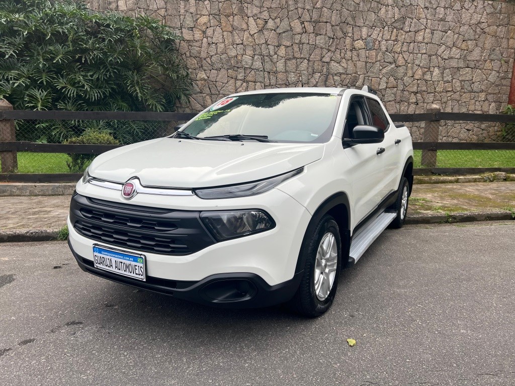 //www.autoline.com.br/carro/fiat/toro-18-freedom-16v-flex-4p-automatico/2018/guaruja-sp/24989990