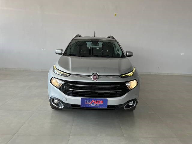 //www.autoline.com.br/carro/fiat/toro-18-freedom-opening-edt-plus-16v-flex-4p-autom/2017/santa-helena-de-goias-go/24992149