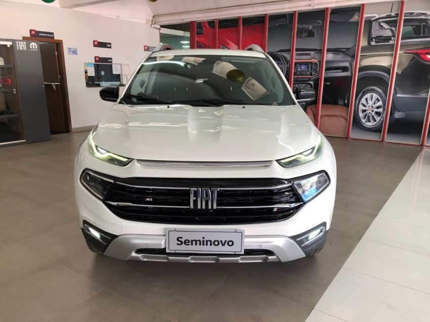 //www.autoline.com.br/carro/fiat/toro-13-t270-volcano-16v-flex-4p-turbo-automatico/2022/brasilia-df/24993612
