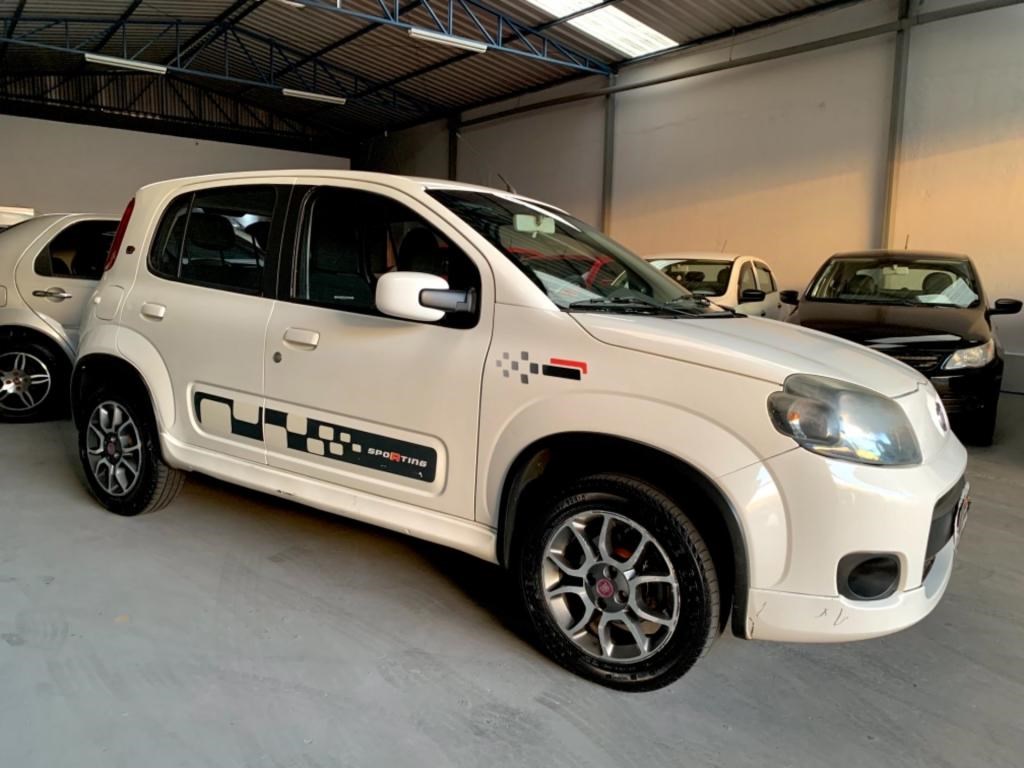 //www.autoline.com.br/carro/fiat/uno-14-sporting-8v-flex-4p-manual/2012/uberlandia-mg/23710082