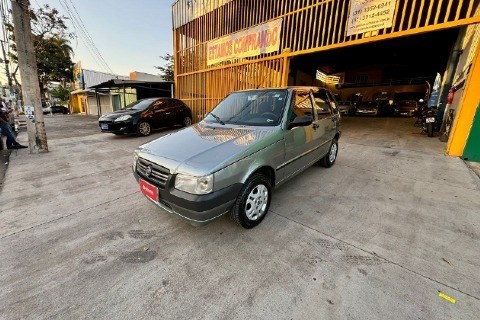 //www.autoline.com.br/carro/fiat/uno-10-mille-fire-economy-8v-flex-4p-manual/2011/contagem-mg/24158948