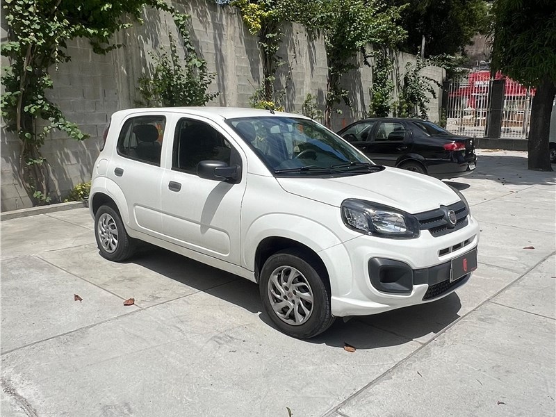 //www.autoline.com.br/carro/fiat/uno-10-attractive-8v-flex-4p-manual/2021/rio-de-janeiro-rj/24598538