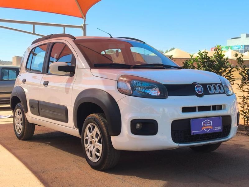 //www.autoline.com.br/carro/fiat/uno-10-evo-way-8v-flex-4p-manual/2015/brasilia-df/24881953