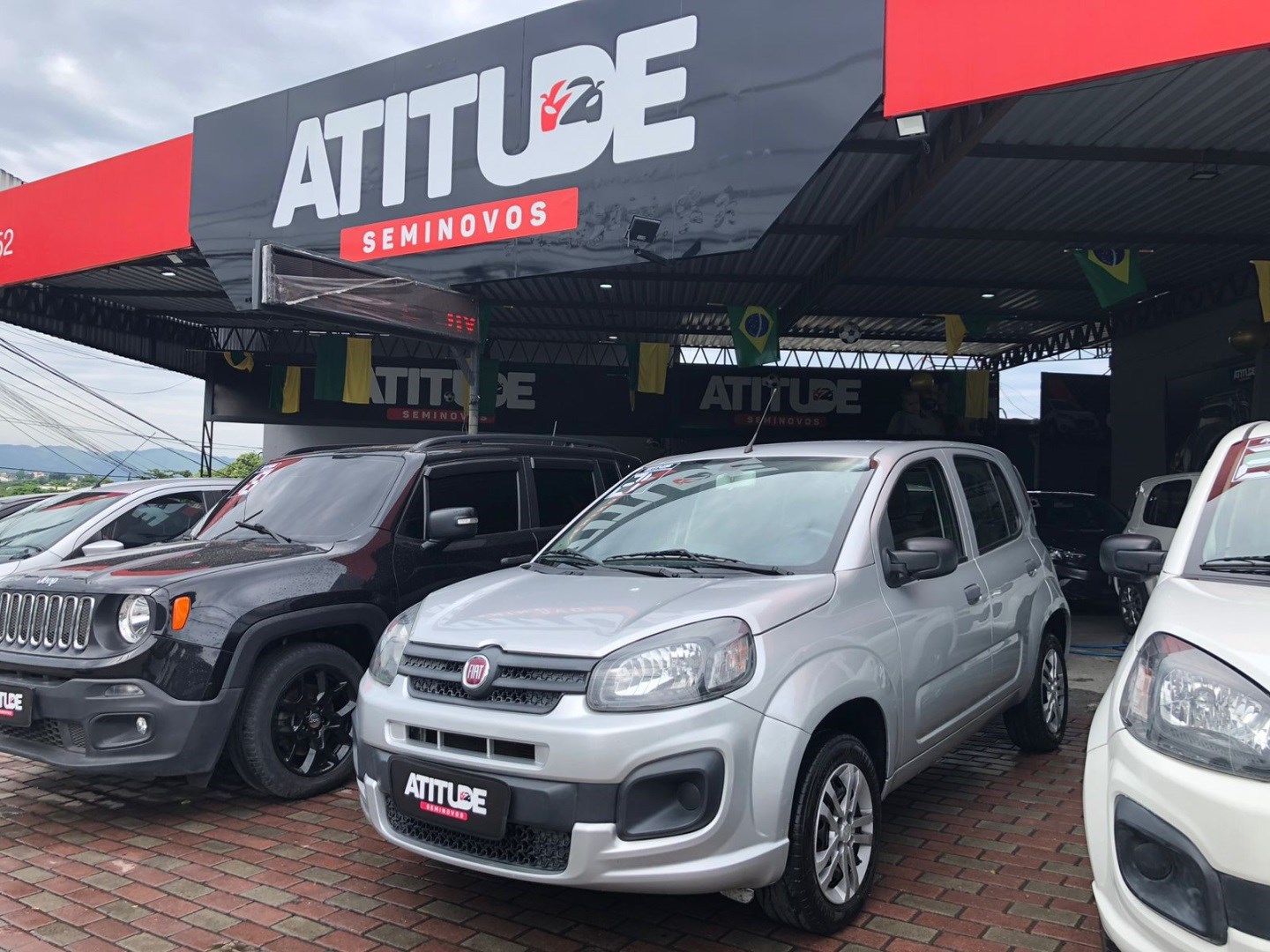 //www.autoline.com.br/carro/fiat/uno-10-attractive-8v-flex-4p-manual/2021/rio-de-janeiro-rj/24885930