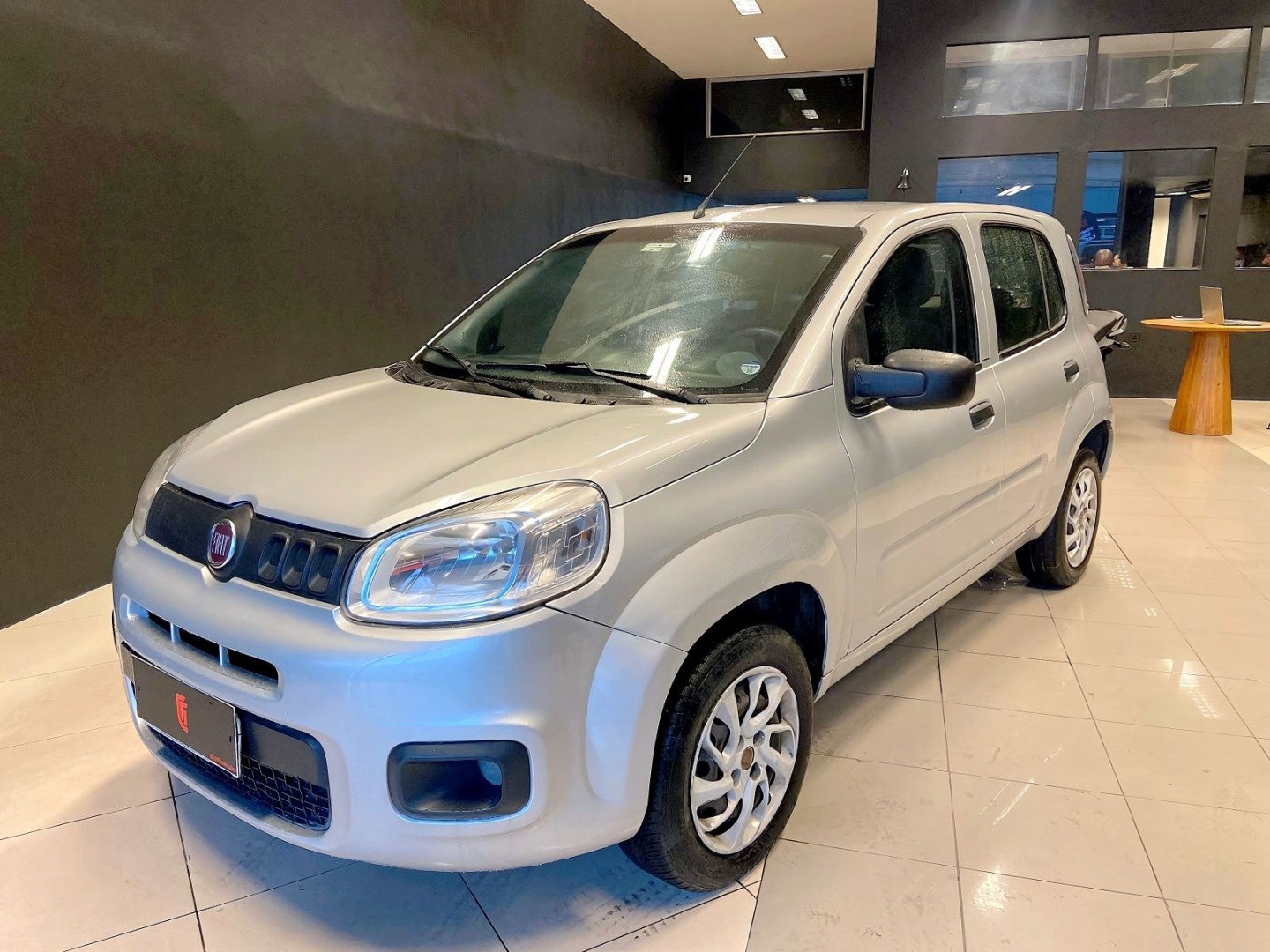 //www.autoline.com.br/carro/fiat/uno-10-evo-attractive-8v-flex-4p-manual/2016/rio-de-janeiro-rj/24895048