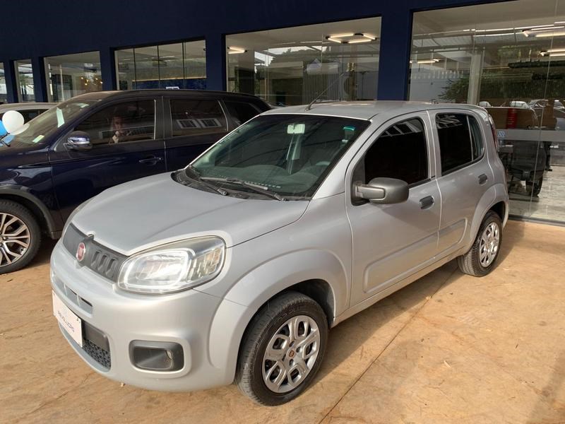 //www.autoline.com.br/carro/fiat/uno-10-evo-attractive-8v-flex-4p-manual/2016/campo-grande-ms/24923212