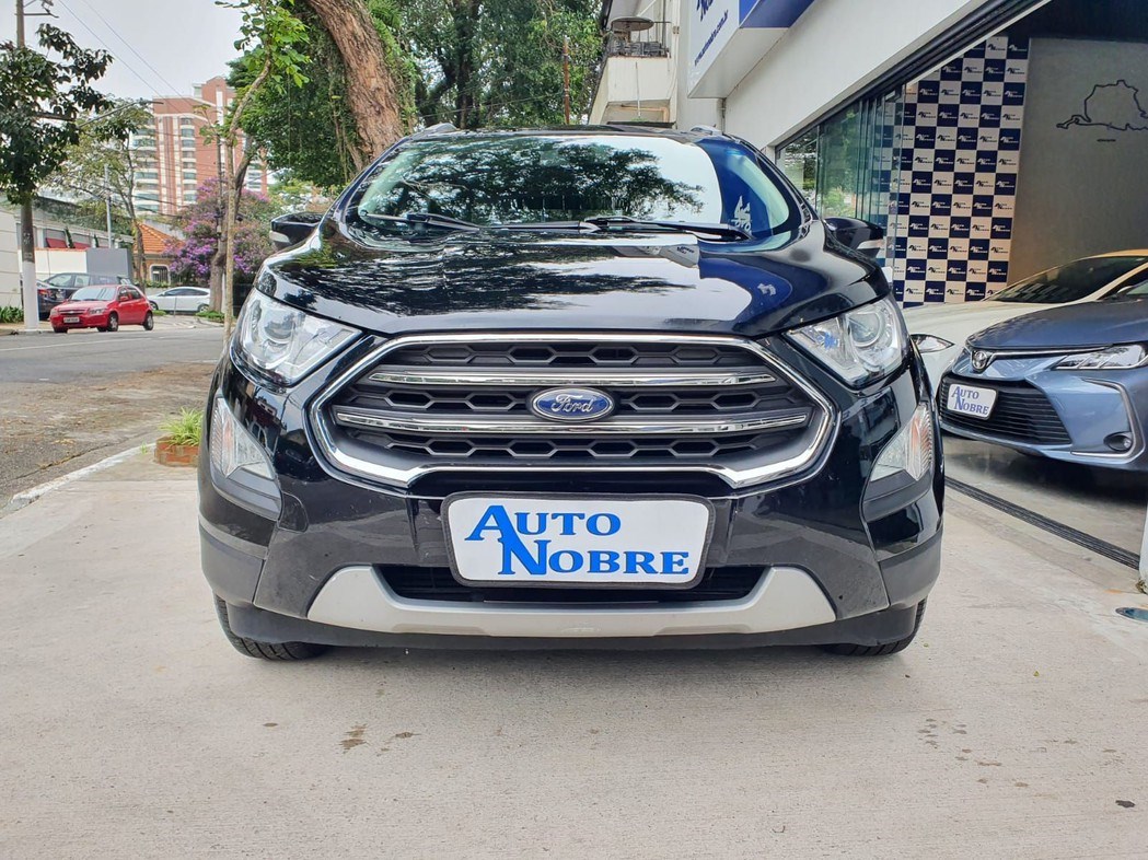 //www.autoline.com.br/carro/ford/ecosport-20-titanium-16v-flex-4p-automatizado/2017/sao-paulo-sp/16700400