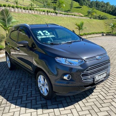 //www.autoline.com.br/carro/ford/ecosport-20-titanium-16v-flex-4p-manual/2013/ituporanga-sc/23598117