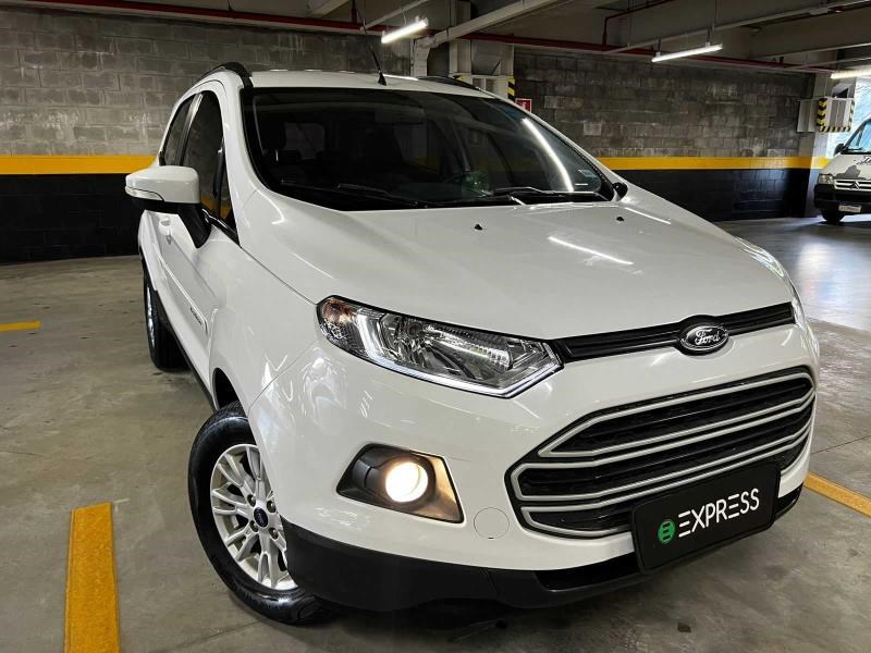 //www.autoline.com.br/carro/ford/ecosport-16-se-16v-flex-4p-automatizado/2017/salvador-ba/23750164
