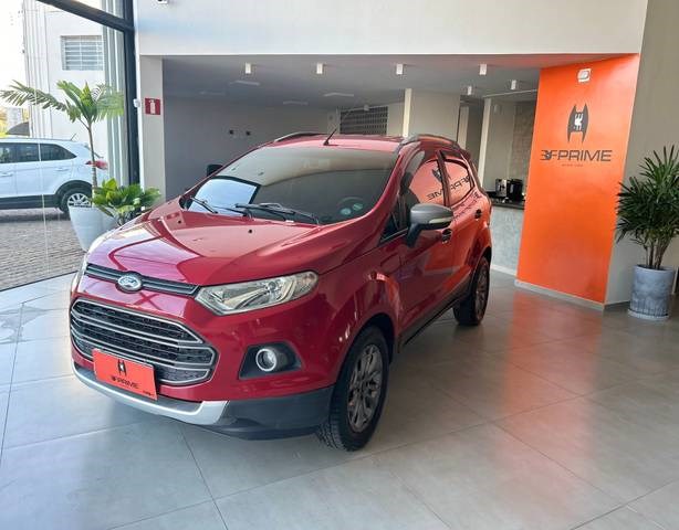 //www.autoline.com.br/carro/ford/ecosport-16-freestyle-16v-flex-4p-manual/2013/espirito-santo-do-pinhal-sp/23953076