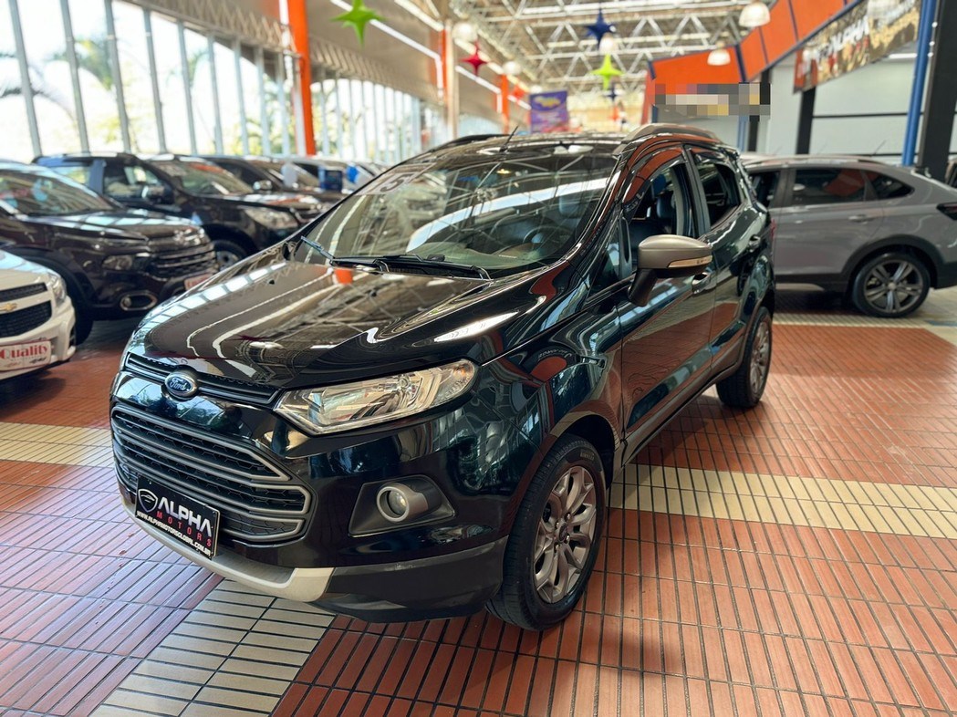 //www.autoline.com.br/carro/ford/ecosport-16-tivct-freestyle-16v-flex-4p-manual/2015/santo-andre-sp/24095304