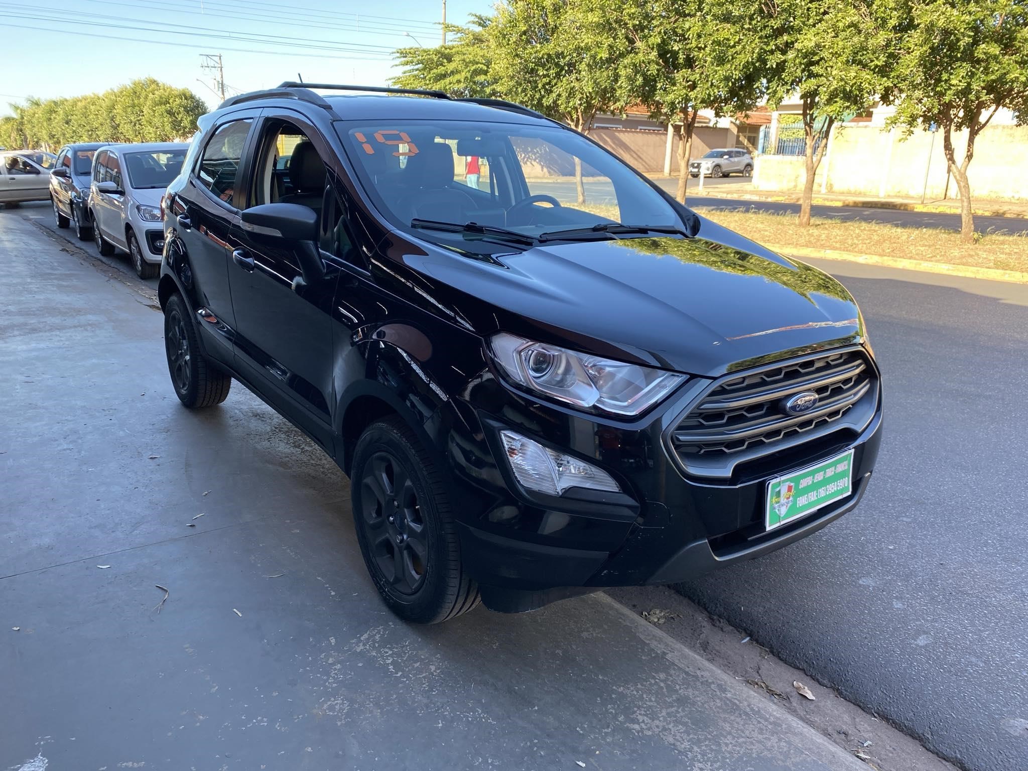 //www.autoline.com.br/carro/ford/ecosport-15-freestyle-12v-flex-4p-automatico/2019/santa-rosa-de-viterbo-sp/24312619
