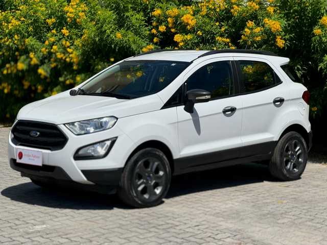 //www.autoline.com.br/carro/ford/ecosport-15-freestyle-plus-12v-flex-4p-automatico/2019/fortaleza-ce/24700529