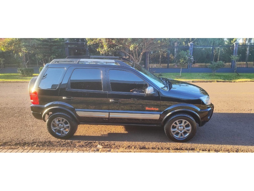 //www.autoline.com.br/carro/ford/ecosport-16-xlt-freestyle-8v-flex-4p-manual/2011/cascavel-pr/24727465