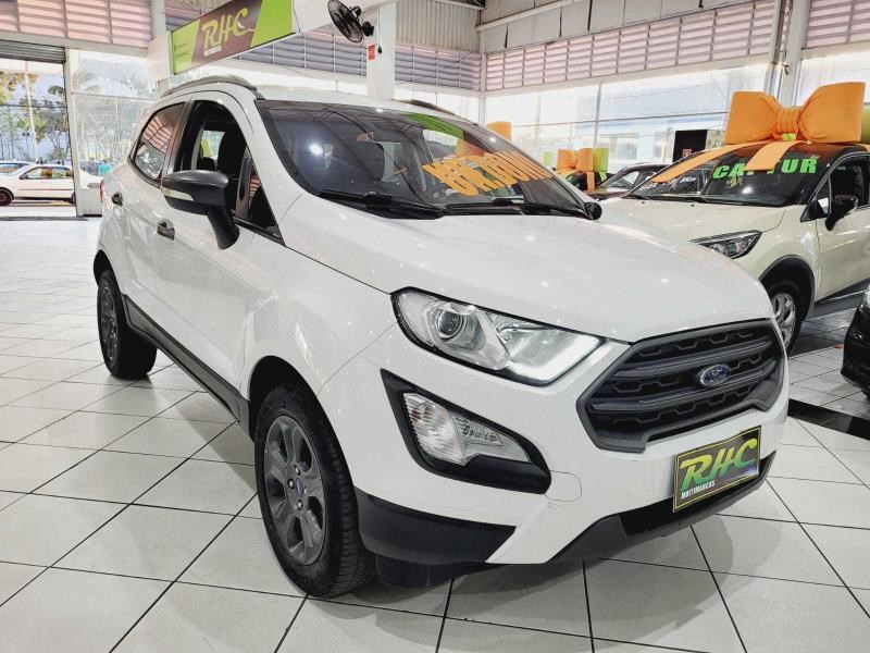 //www.autoline.com.br/carro/ford/ecosport-15-freestyle-12v-flex-4p-automatico/2018/sao-paulo-sp/24821787