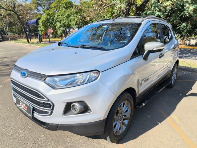 //www.autoline.com.br/carro/ford/ecosport-16-freestyle-16v-flex-4p-powershift/2016/sorocaba-sp/24837587