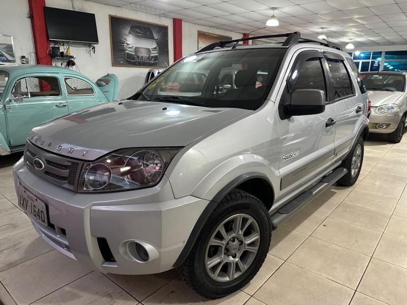 //www.autoline.com.br/carro/ford/ecosport-16-xlt-freestyle-8v-flex-4p-manual/2012/porto-alegre-rs/24861100