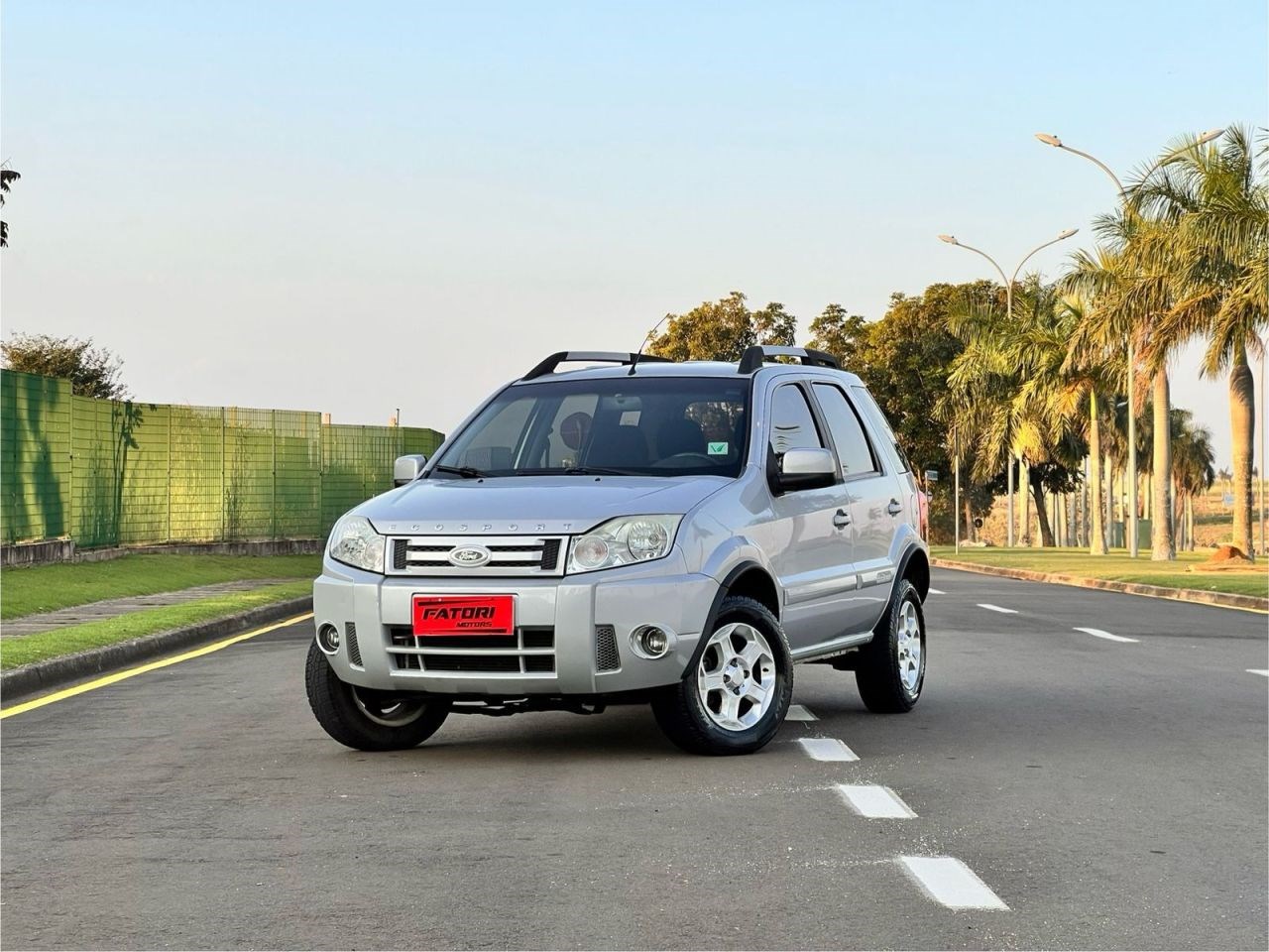 //www.autoline.com.br/carro/ford/ecosport-20-xlt-16v-flex-4p-automatico/2011/piracicaba-sp/24902489