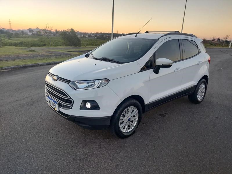 //www.autoline.com.br/carro/ford/ecosport-16-se-16v-flex-4p-automatizado/2017/curitiba-pr/24939095