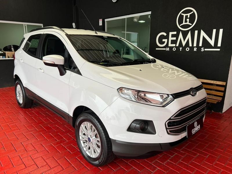 //www.autoline.com.br/carro/ford/ecosport-16-se-16v-flex-4p-manual/2017/curitiba-pr/25023709
