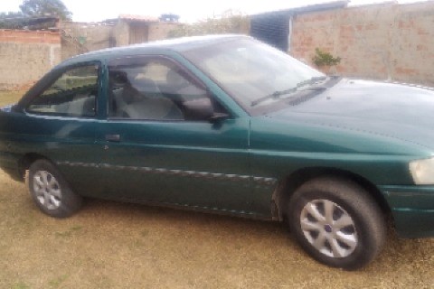 //www.autoline.com.br/carro/ford/escort-18-gl-8v-gasolina-2p-manual/1996/sao-paulo-sp/17422779